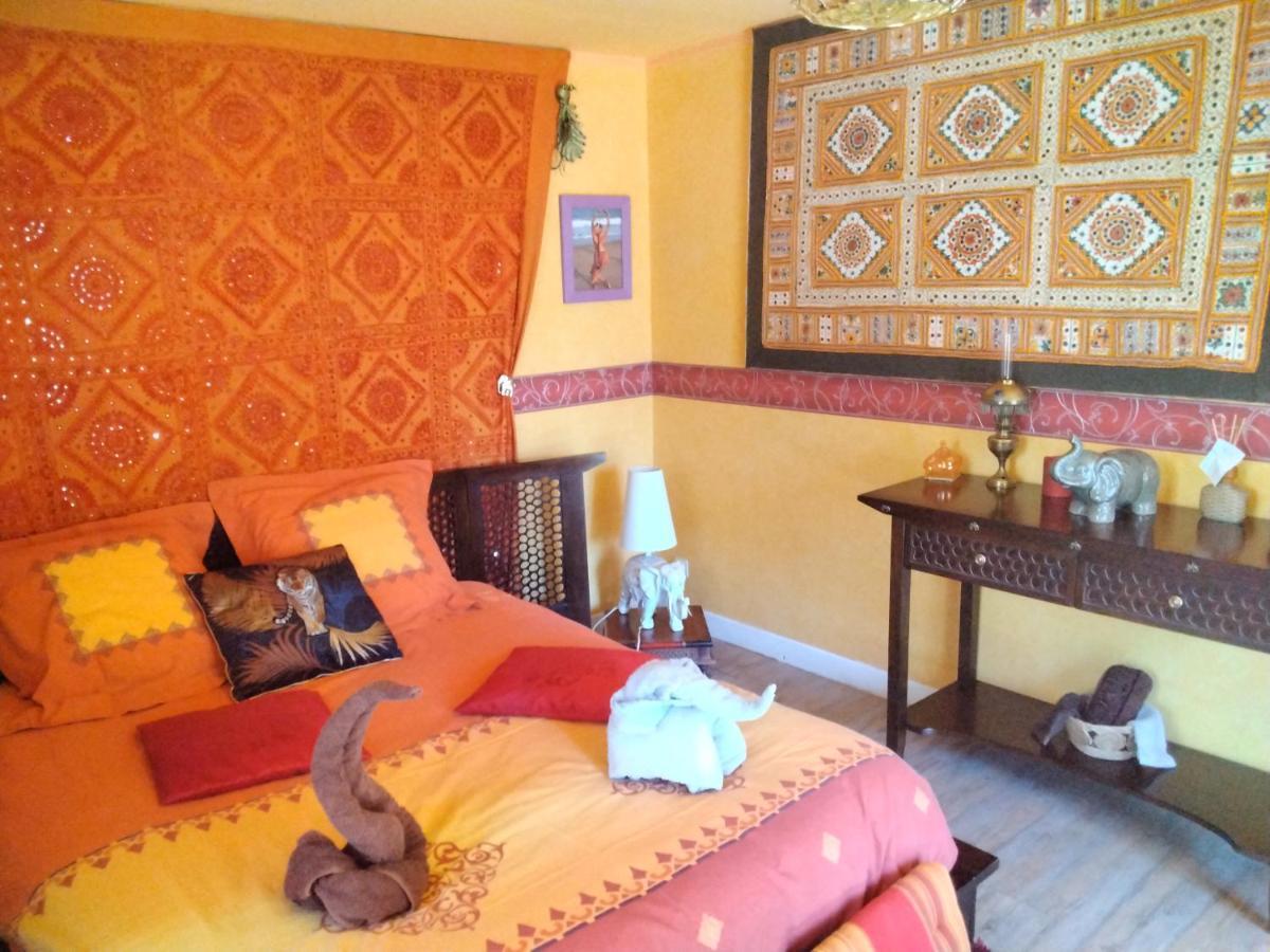 O Tour Du Monde Bed and Breakfast Cellettes  Buitenkant foto