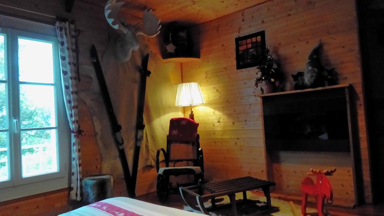 O Tour Du Monde Bed and Breakfast Cellettes  Buitenkant foto